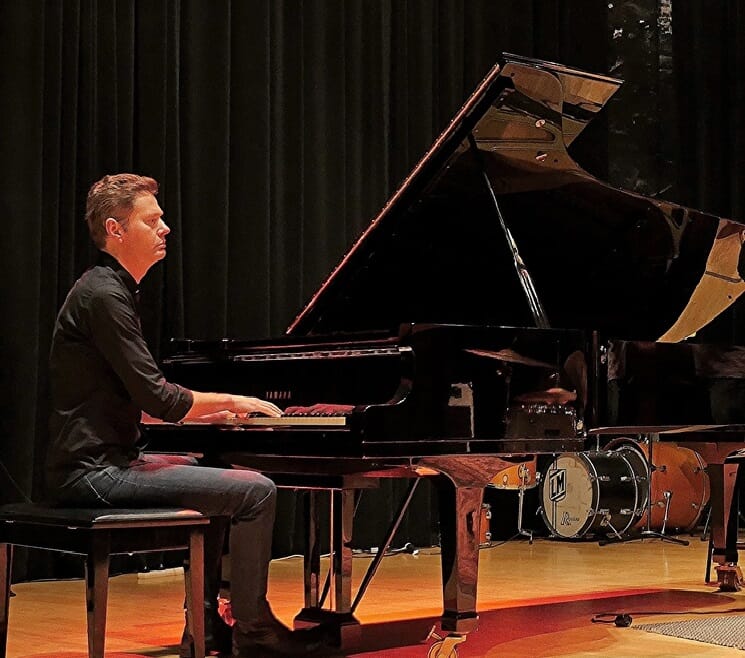 NZ Music Month Profile: Kevin Field