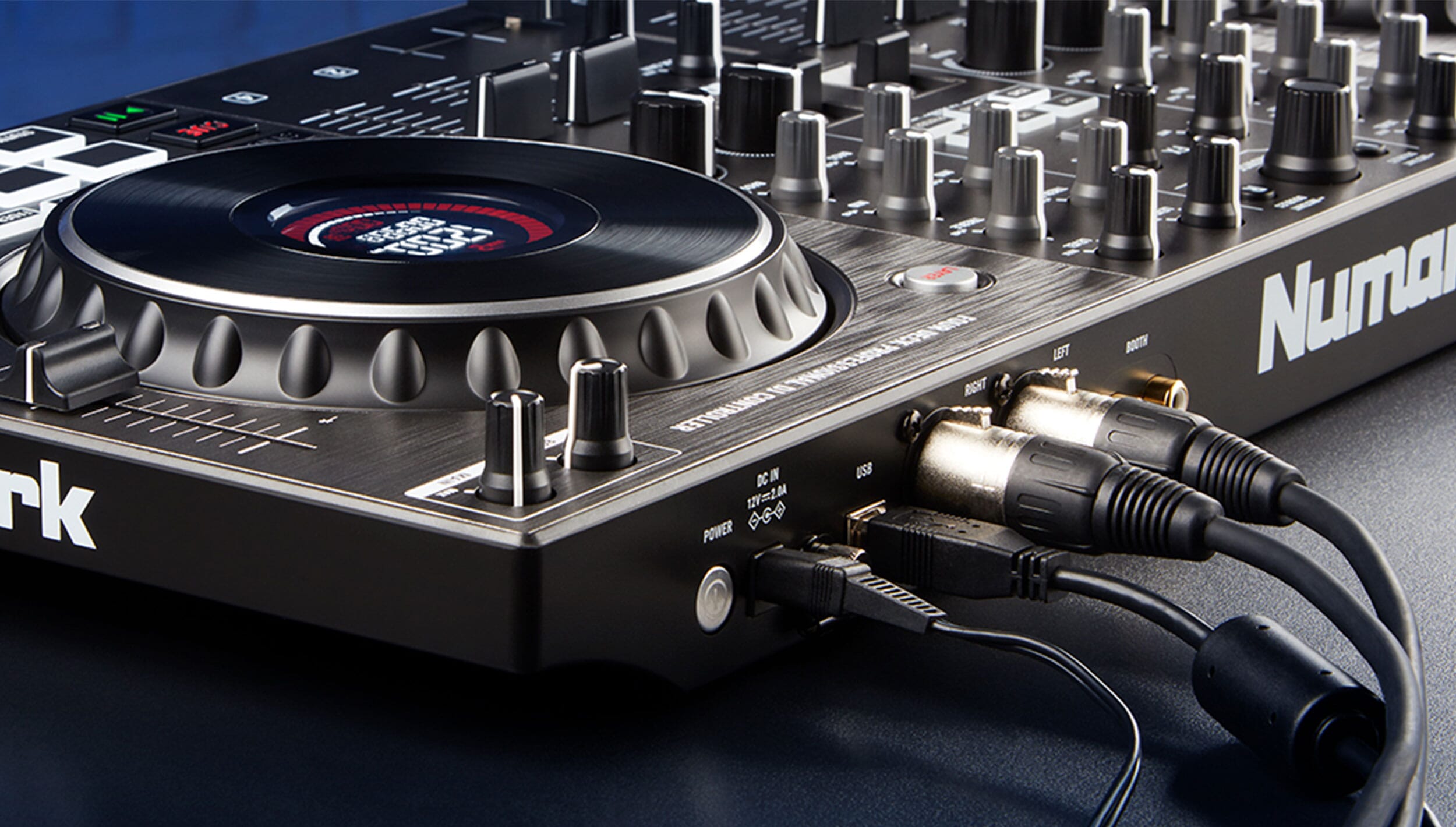 NUMARK NS4FX
